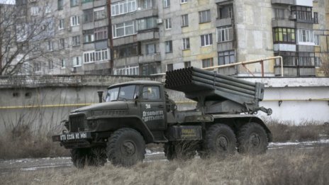 Новият мирен план за Донбас се пука по шевовете