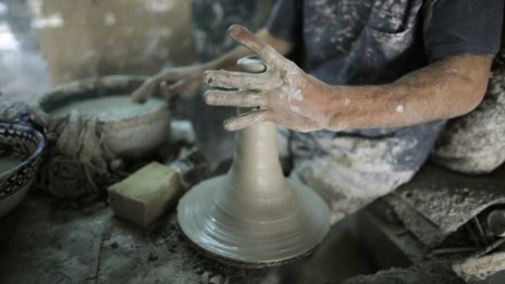 Пръсти на ръката показват ще биеш ли жената