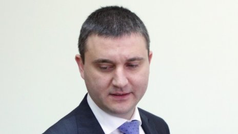 Нови преговори: Горанов при ПФ в опит да спаси дълга