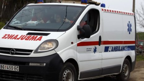 40 нелегални мигранти ранени при катастрофа в Сърбия