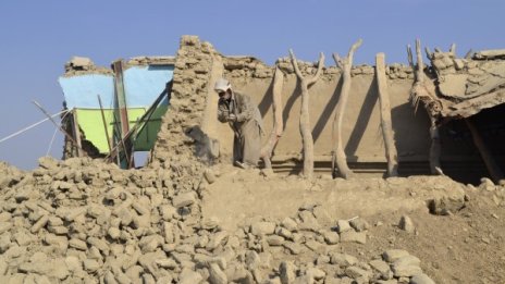 Земетресение предизвика паника в Пакистан