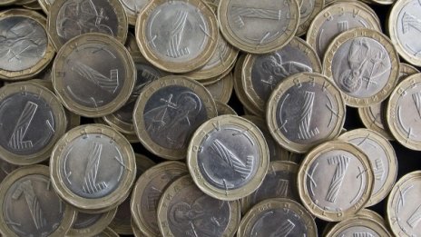 Китайски провинции ни бият по минимална заплата 
