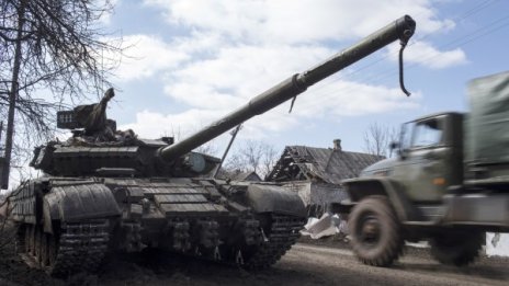НАТО: Русия още е в Източна Украйна – да се изтегли