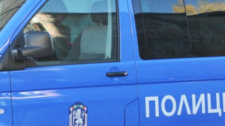 Четирима апаши в ареста, обирали къщи в бургаско село