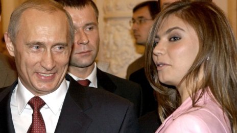 Путин се покрил, чакал да му се роди дете от Кабаева