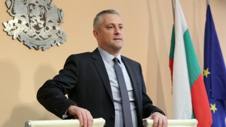 Няма партийни назначения в КЗП, отсече Лукарски 