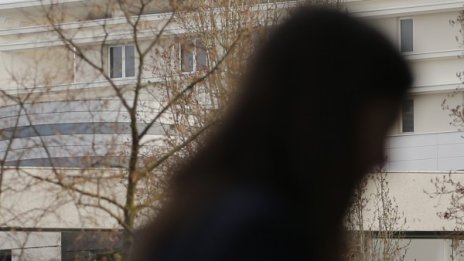 Защо бягат децата ни? Къде отиват?