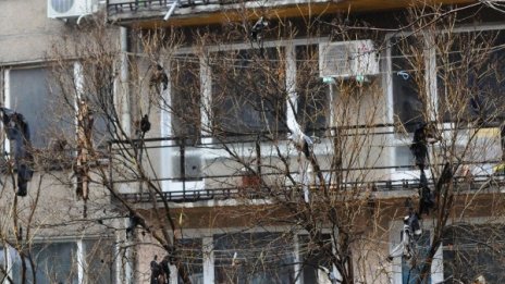 Жена скочи от блок в ж.к. "Света Троица"