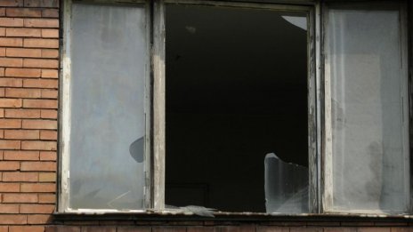 Експлозиите изпочупиха прозорците на къщите в Иганово