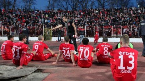 Човек без опит, но с ентусиазъм поема ЦСКА
