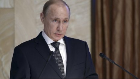 Путин: Опозицията да критикува без помощ от чужбина!
