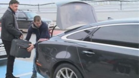 И Боби Михайлов, и той – инвалид
