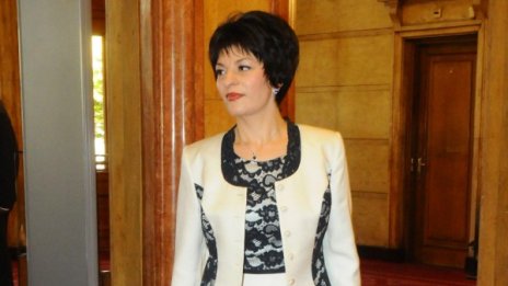 Депутатите готови да чуят и видят Цветан Василев
