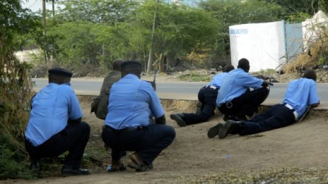 Въоръжени мъже нападнаха университетски комплекс в Кения