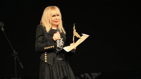 Лили Иванова търси кой да я изиграе в биографичен филм