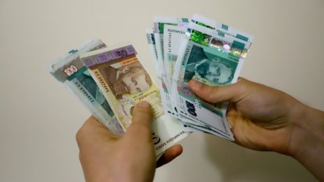 НОИ: 1015 лева е средната пенсия за месец юли