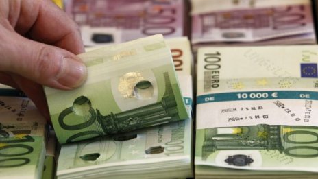 62% от пълнолетните по света - с банкови сметки