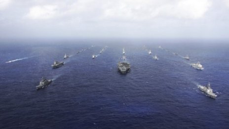 Китай и Русия засилват военната си активност, тревожат се САЩ