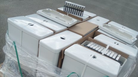 Митничари хванаха 6790 кутии цигари, шофьорът ги „пренасял за приятели“