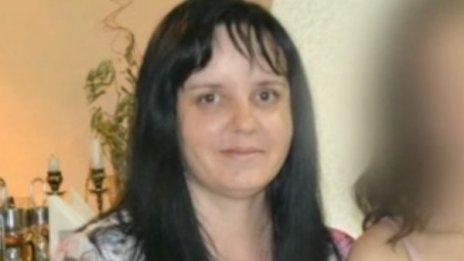 Акушерката удряла бебето, защото плачело и я дразнело