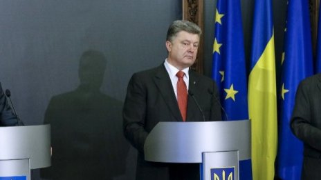 Войната в Донбас може да пламне всеки момент