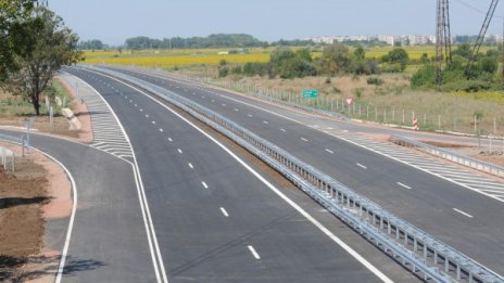 Северът изостава, Югът напредва, "Хемус" ще ги сближи