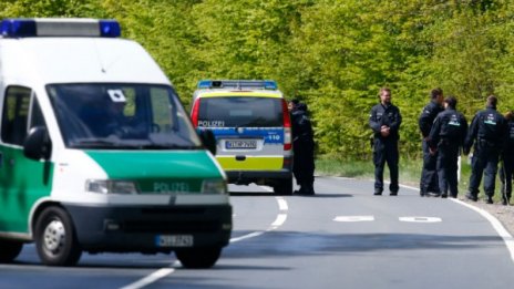 В Германия задържаха четирима, планирали антимюсюлмански нападения