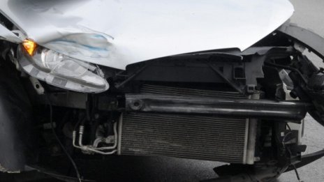 Седем души загинаха, а 27 са ранени в катастрофи за денонощие