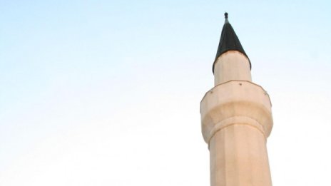 Френски кмет призова за забрана на исляма