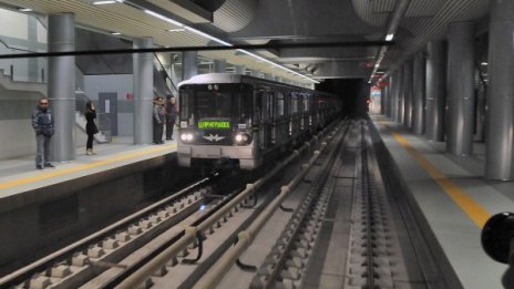 Авария в спря движението на метрото от "Сердика" до "Централна гара"