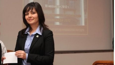 35-годишна професорка - ректор на Стопанската академия