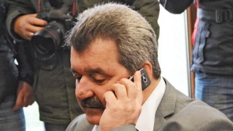Рокади в Левски: Батков абдикира, Тонев взима властта?