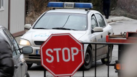 Кюстендилската полиция спира регистрацията на коли до петък