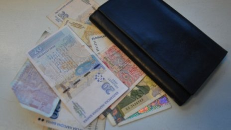 Роми наемат руси българки за крадли, учат ги