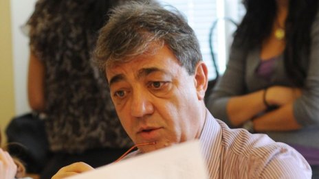 Нова измама: Депутат ще те уреди с жилище   