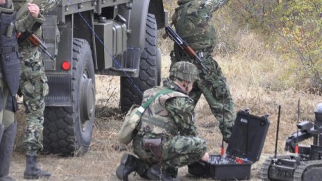 В основата на взрива – некачествен боеприпас и частници