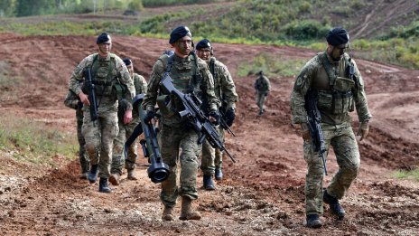 Задължителната военна служба се завръща от днес в Хърватия