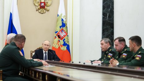 Битката за френския вот: Париж предупреждава за руски операции за влияние