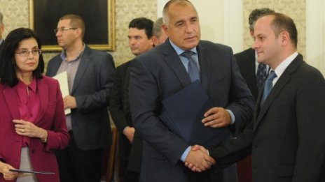 Борисов разчиства, Кънев прибързва, Миков внимава&hellip;