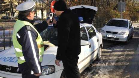 Ръст на пияните шофьори: Спипаха 336 за седмица