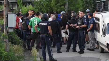 Полицейски патрули в гетата: Истинско или никакво решение