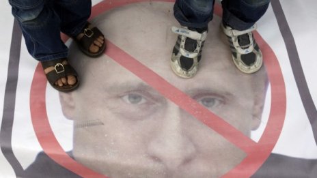Заради агресивния тон Русия губи своите съседи
