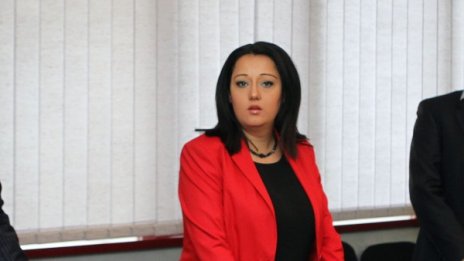 Павлова осъди остро убийството на "Струма"