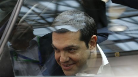 Референдум ще има, запъна се Ципрас