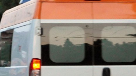 Психично болен се барикадира в дома си в Плевен 