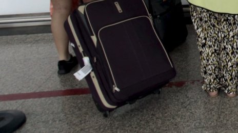 Унгария плаща на млади емигранти да се върнат