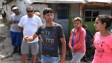 Ситуацията на ромите в Източна Европа - бомба със закъснител!