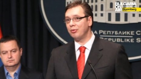 Сръбският премиер почита убитите в Сребреница