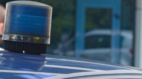 Джип помете полицейски бус в "Орландовци"