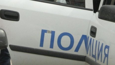 Жена почина, а трима са в болница след катастрофа